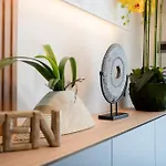 Zen By The Sea Cos