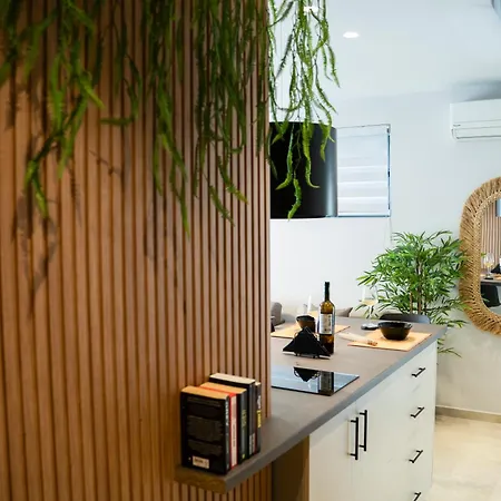 Апартаменти Zen By The Sea Кос