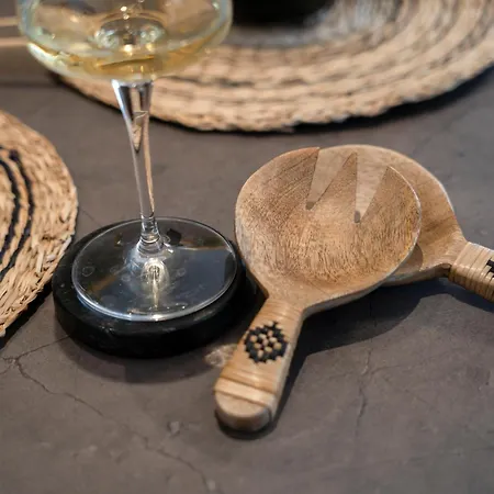 Апартаменти Zen By The Sea *