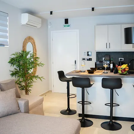 Zen By The Sea Apartman